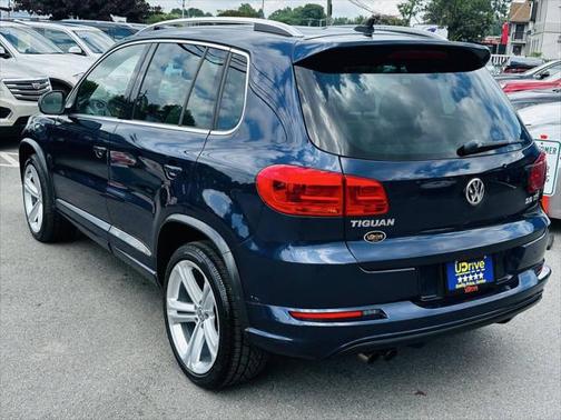 2015 Volkswagen Tiguan Auto R-Line