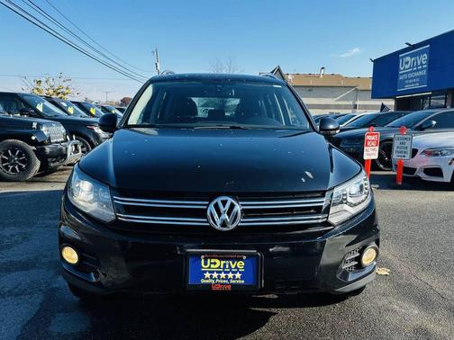2012 Volkswagen Tiguan SEL