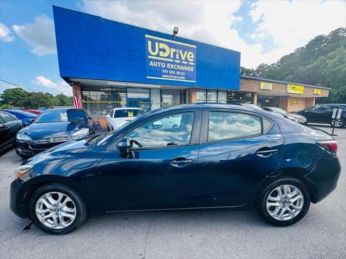 2016 Scion iA Base 4dr Sedan 6M