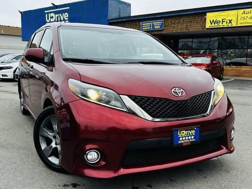 2015 Toyota Sienna SE