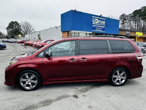 2015 Toyota Sienna SE