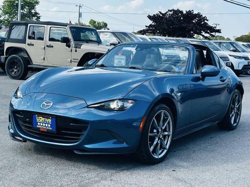 Eternal Blue 2018 Mazda MX-5 Miata RF Grand Touring