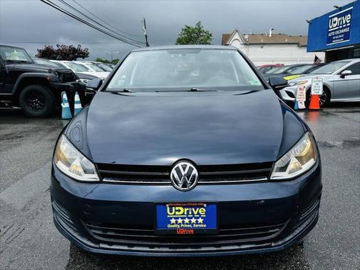 2016 Volkswagen Golf TSI S 4-Door