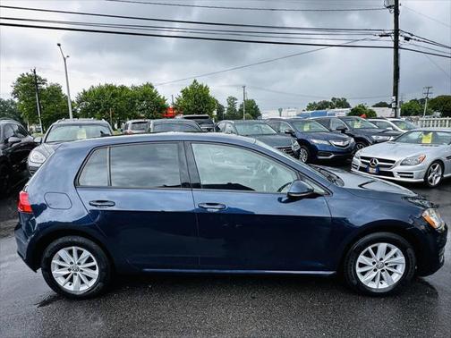 2016 Volkswagen Golf TSI S 4-Door