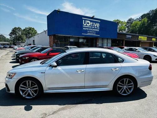 2017 Volkswagen Passat 1.8T R-Line w/Comfort