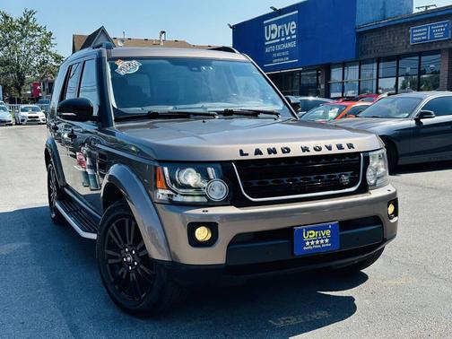 2016 Land Rover LR4 Base