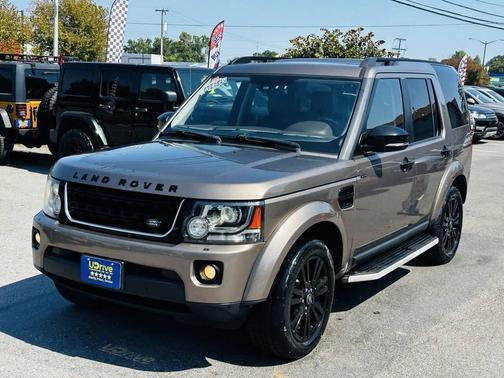 2016 Land Rover LR4 Base