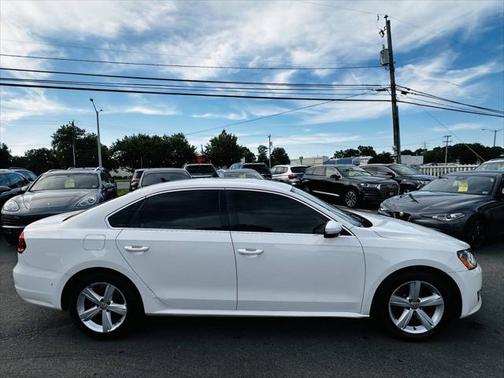 2013 Volkswagen Passat 2.5 SE