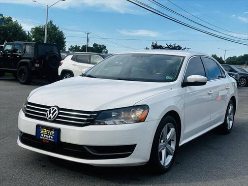 2013 Volkswagen Passat 2.5 SE