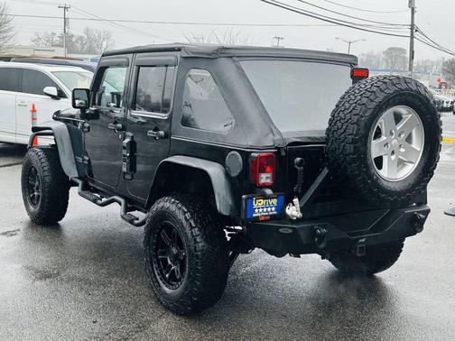 2014 Jeep Wrangler Unlimited Sport