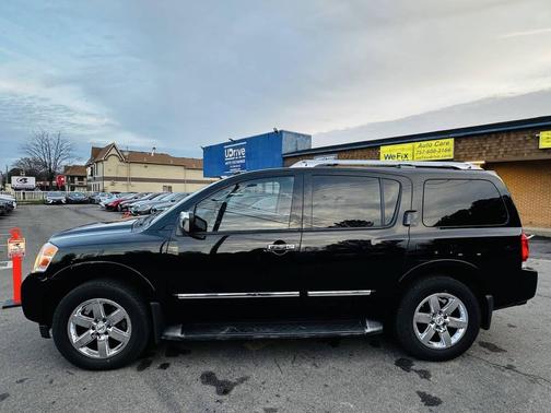 2010 Nissan Armada Platinum