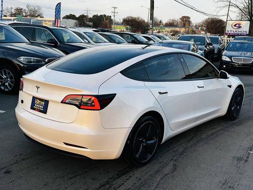 2021 Tesla Model 3 Standard Range Plus