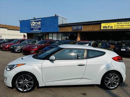 2014 Hyundai Veloster RE:FLEX w/Black