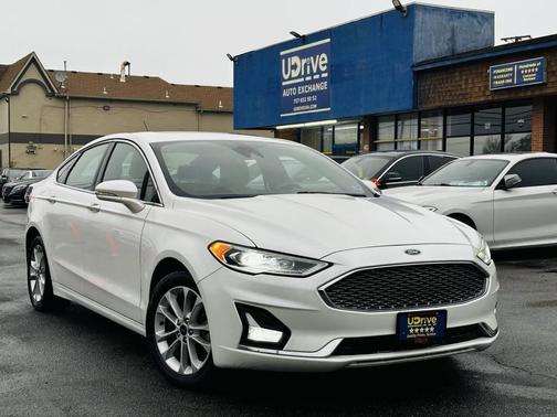 2019 Ford Fusion Energi Titanium
