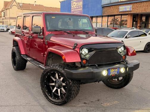 2013 Jeep Wrangler Unlimited Sahara