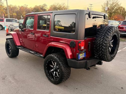 2013 Jeep Wrangler Unlimited Sahara