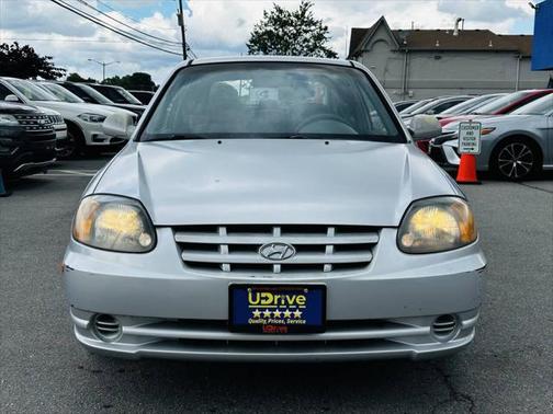 2004 Hyundai Accent GL