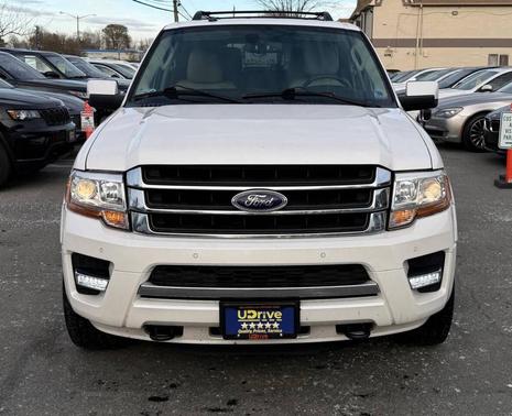 White 2015 Ford Expedition Limited