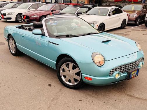 2002 Ford Thunderbird Deluxe