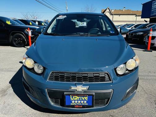 2012 Chevrolet Sonic 2LT