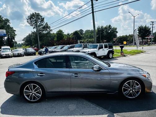 2014 INFINITI Q50 Hybrid Premium