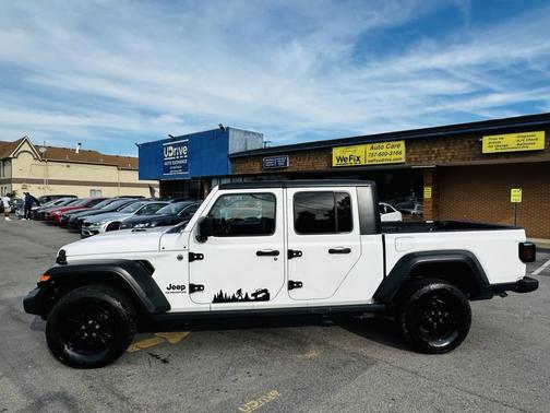 2020 Jeep Gladiator Sport S