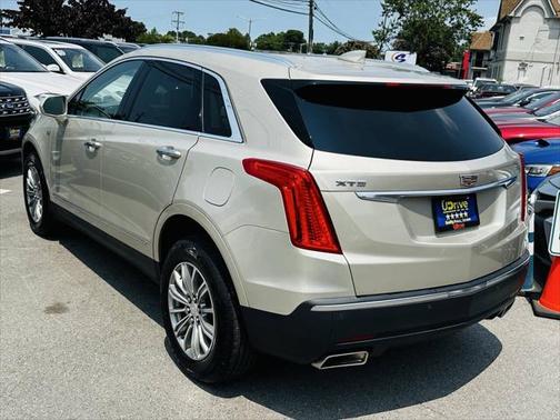 2017 Cadillac XT5 Luxury