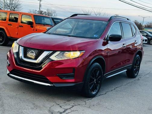 2017 Nissan Rogue SV