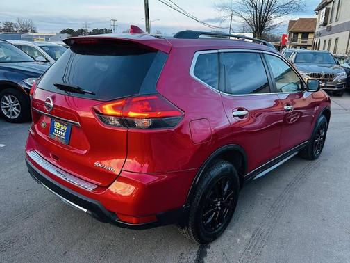 2017 Nissan Rogue SV