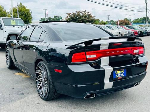 2012 Dodge Charger R/T