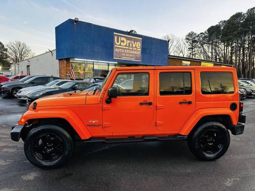 2012 Jeep Wrangler Unlimited Sahara