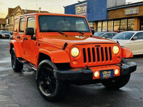2012 Jeep Wrangler Unlimited Sahara