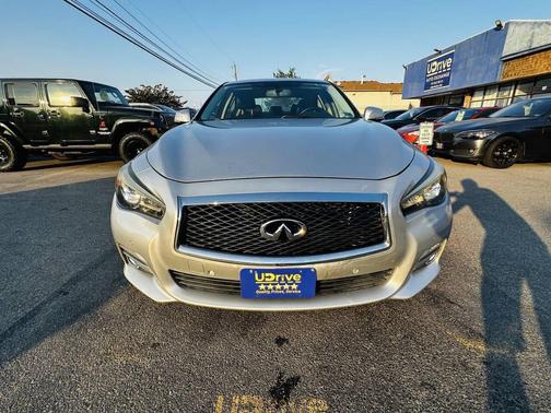2014 INFINITI Q50 Premium