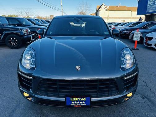 2018 Porsche Macan Base AWD 4dr SUV