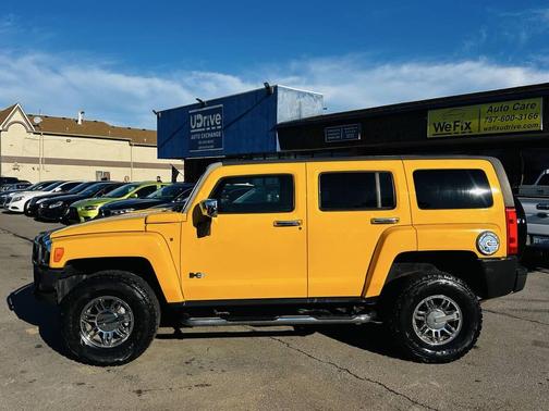 2007 Hummer H3 Base