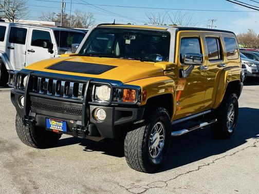 2007 Hummer H3 Base