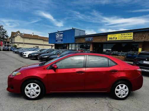 Barcelona Red Metallic 2018 Toyota Corolla LE
