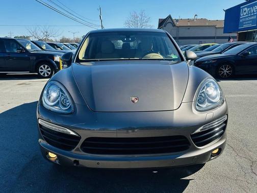 2011 Porsche Cayenne Cayenne