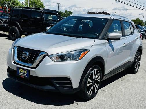 2019 Nissan Kicks SV