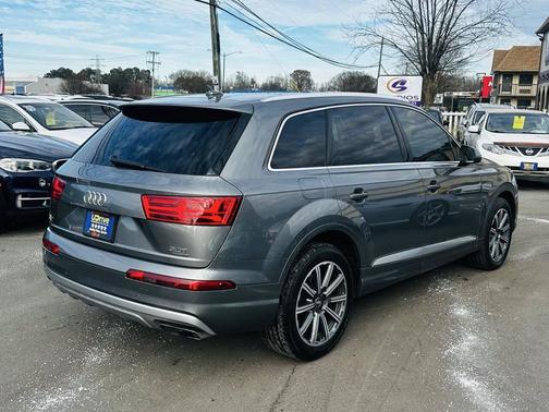 2017 Audi Q7 3.0T Premium