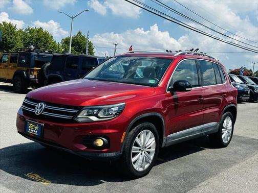 2016 Volkswagen Tiguan 2.0T SE 4MOTION
