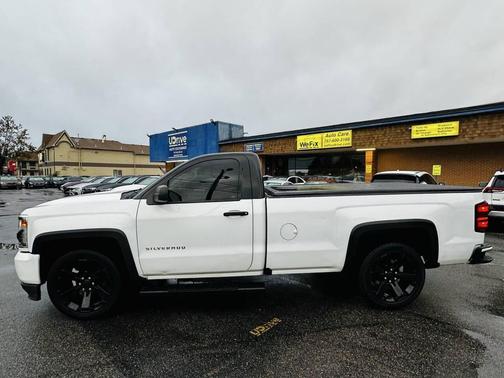 2018 Chevrolet Silverado 1500 WT