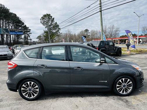 2017 Ford C-Max Hybrid Titanium