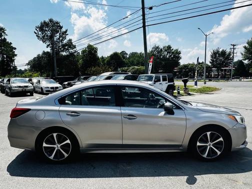 Ice Silver Metallic 2016 Subaru Legacy Limited