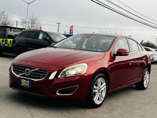 2013 Volvo S60 T5 Premier