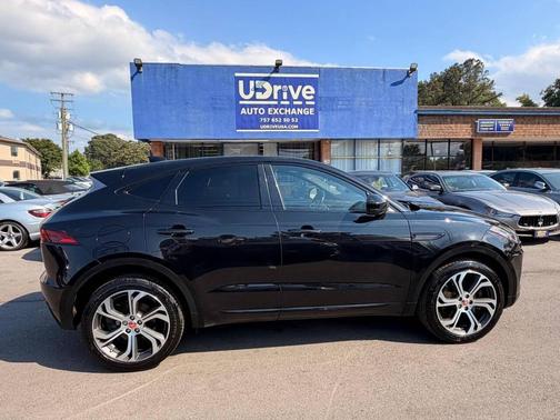 Santorini Black Metallic 2018 Jaguar E-PACE First Edition