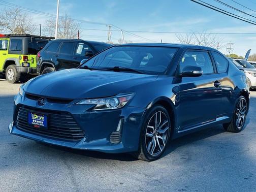2016 Scion tC Base