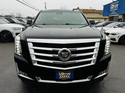 2015 Cadillac Escalade Luxury