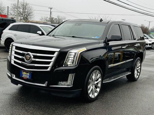 2015 Cadillac Escalade Luxury