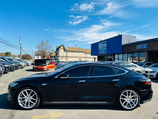 2014 Tesla Model S 85
